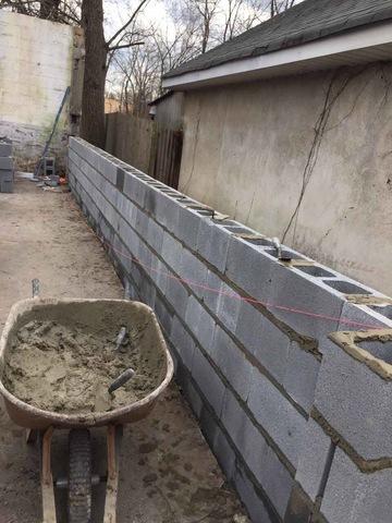 Laying the concrete wall